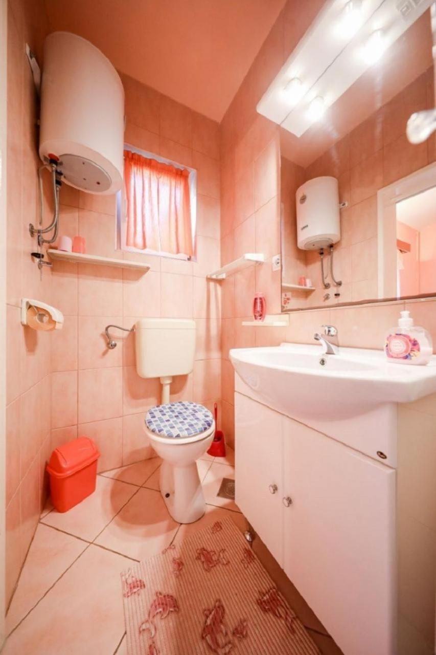 Apartments Tara Brbinj Luaran gambar